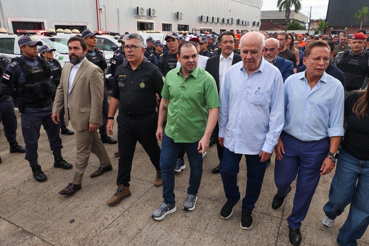 Foto da operação segurança presente no Amazonas com presença de policiais e novos equipamentos