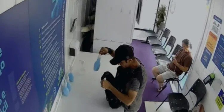 imagem de câmeras de segurança registrando furto em lavanderia