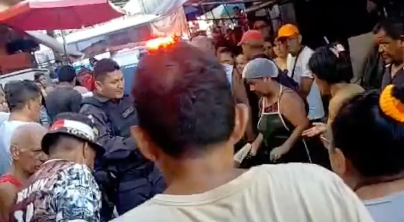 Cena do crime no bairro Compensa em Manaus, onde homem foi morto a tiros