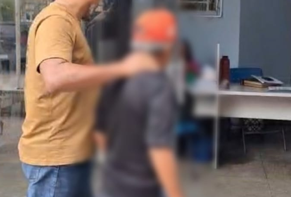 Homem condenado por estupro de vulnerável sendo preso em Carauari