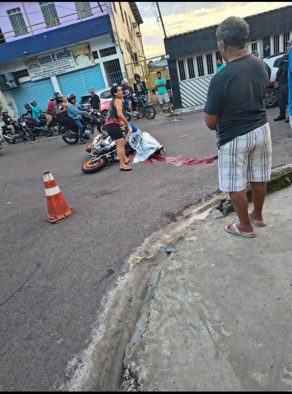 motociclista envolvido em acidente em manaus