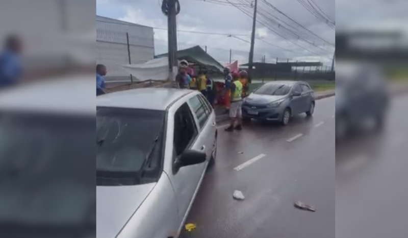 acidente de carro na avenida do turismo em manaus