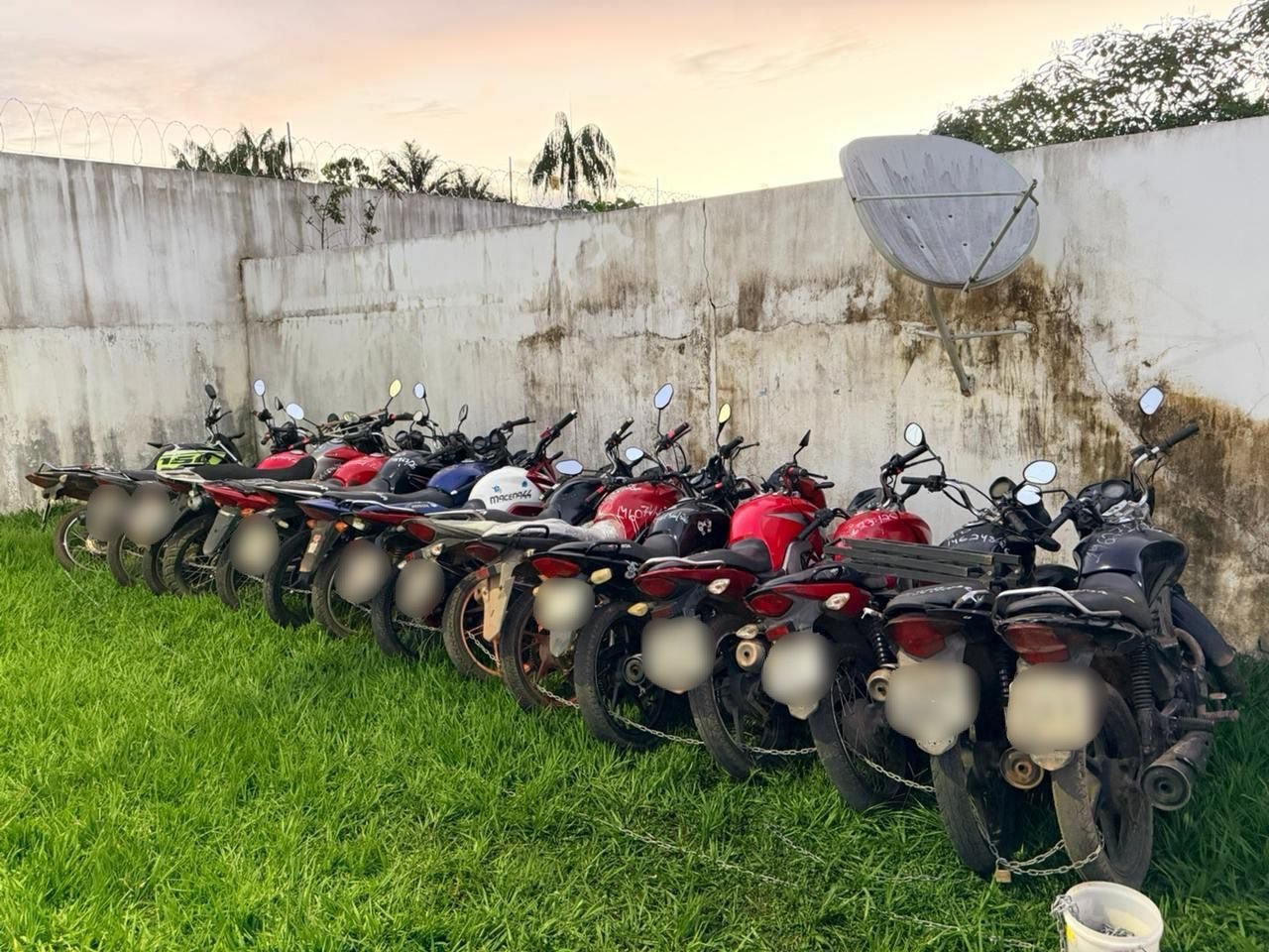 apreensão de motocicletas em operação no amazonas