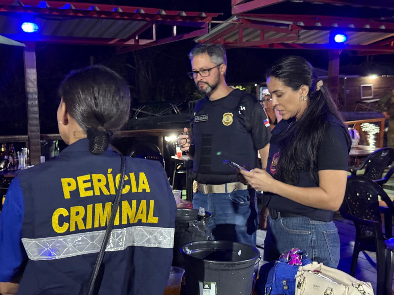 Operação de segurança no flutuante do Tarumã resgata adolescentes