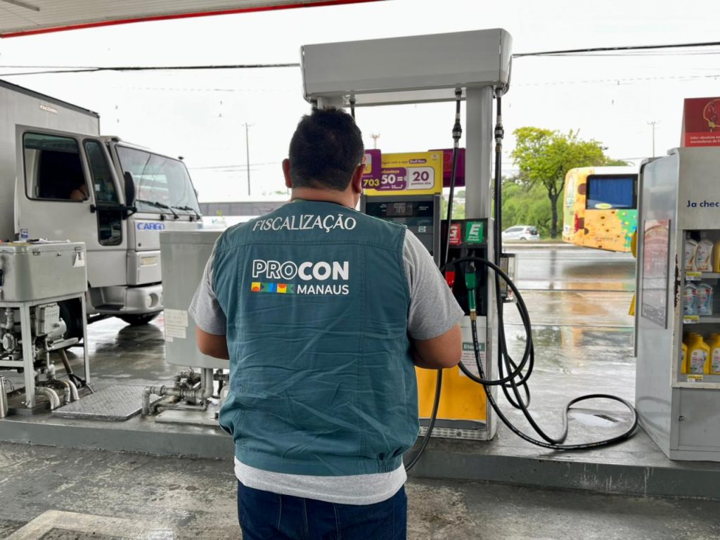 Pesquisa de preços de combustíveis em Manaus com foco na gasolina e etanol