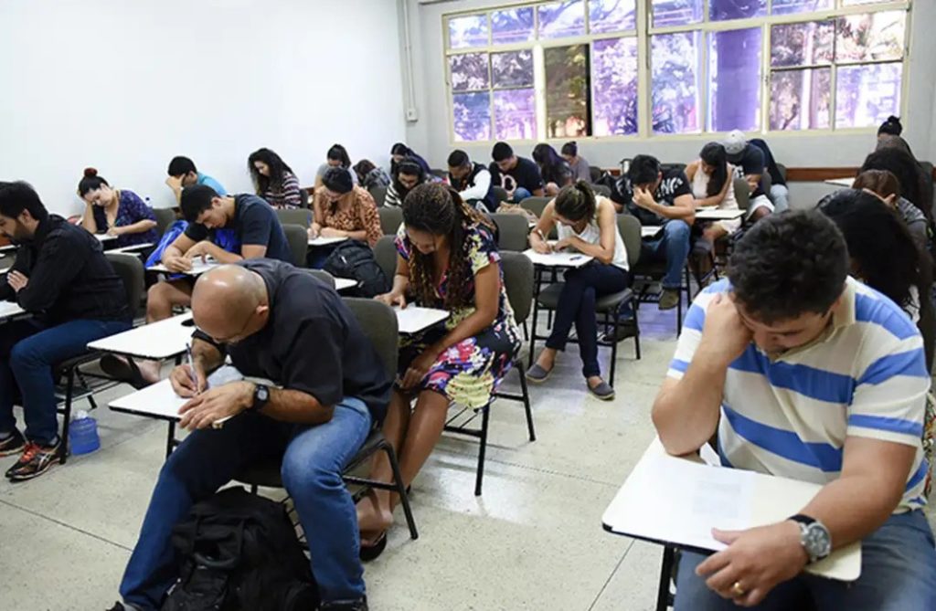 imagem divulgacao mec sobre encceja 2026