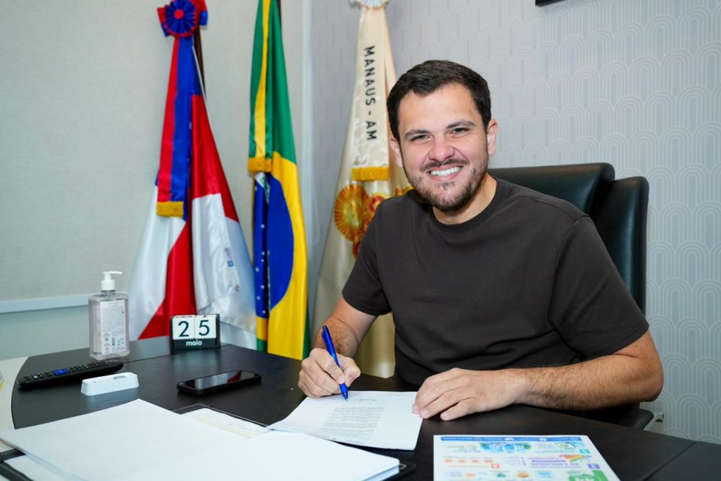 Foto divulgada sobre a nomeação de médicos em Manaus