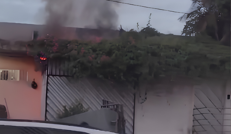 Incêndio em restaurante na avenida Maceió em Manaus