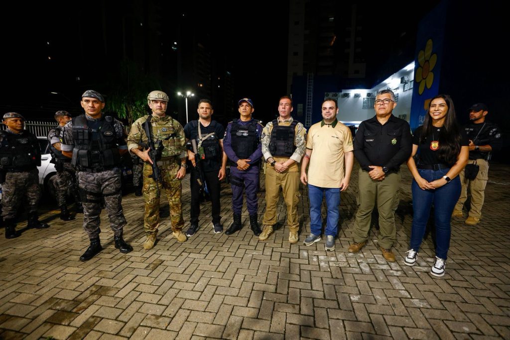 Governador Roberto Cidade durante o Dia D da Operação Caminhos Seguros no Amazonas