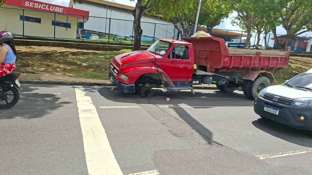 acidente de motocicleta na avenida cosme ferreira em manaus