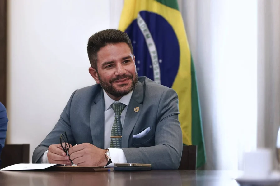 foto de gladson cameli condenado pelo stj