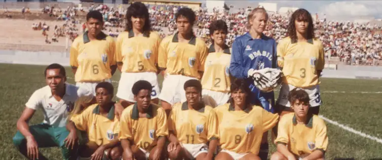 fotografia da primeira seleção brasileira feminina de futebol