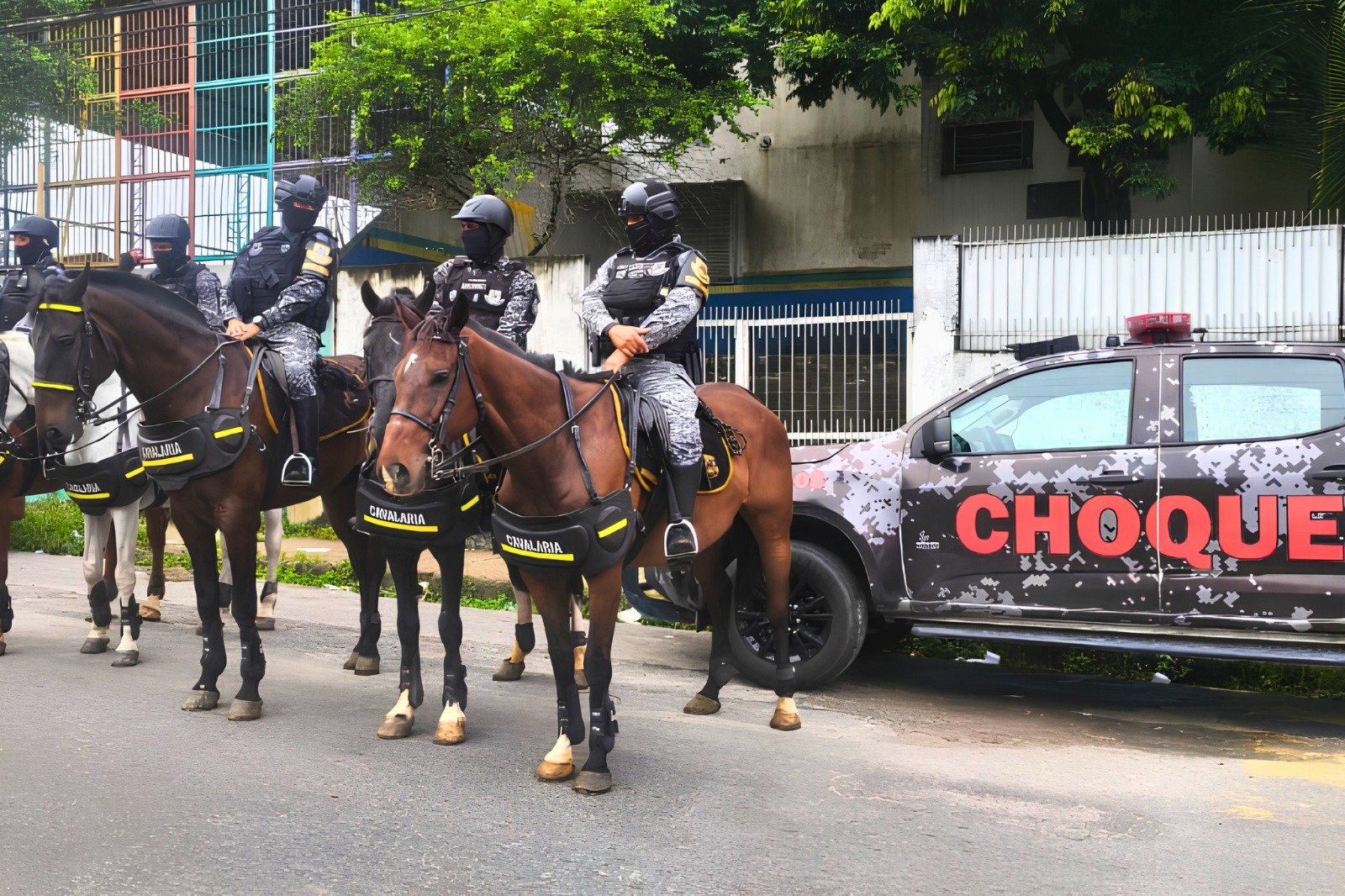 Fotografia da nova unidade prisional localizada ao lado do Compaj