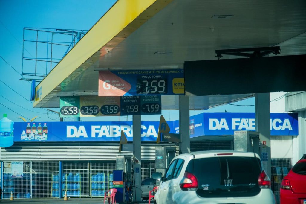 Imagem representativa da investigação de cartel em postos de combustíveis em Manaus