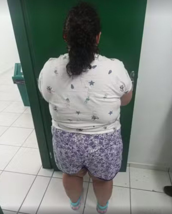 Mulher foi presa por enganar família se passando por adolescente