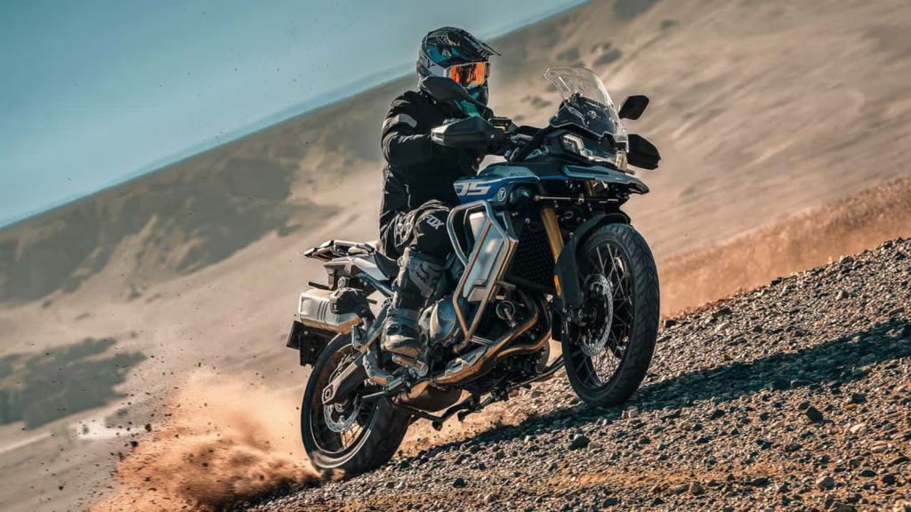 motocicletas zontes em evento de divulgação