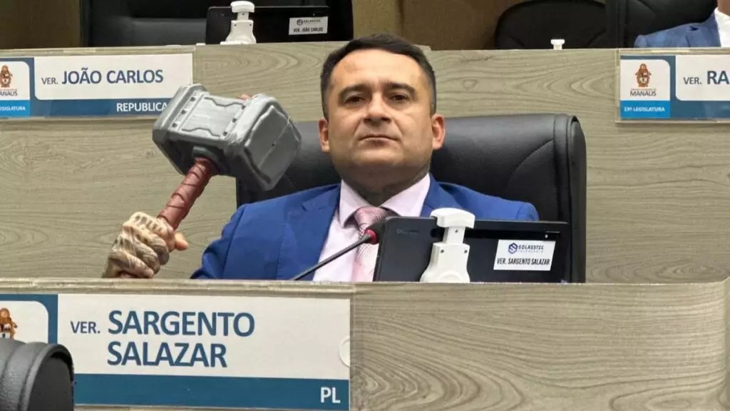 imagem do vereador alexandre salazar