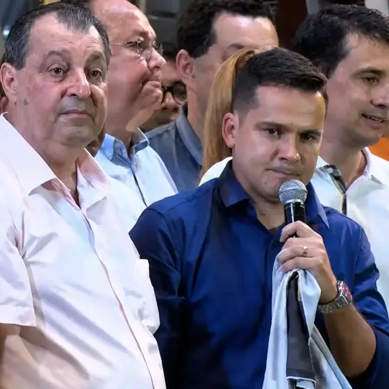 Alberto Neto e a trajetória da contradição: veja os elos com Omar Aziz que o bolsonarista tenta esconder