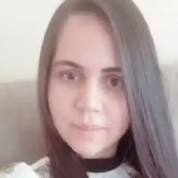 Amazonense é morta a facadas na Espanha e companheiro é preso por suspeita de feminicídio