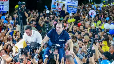 Roberto Cidade reúne 15 mil pessoas na Zona Norte e reforça propostas para geração de empregos no Amazonas