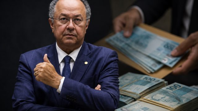 Deputado federal Silas Câmara registra no TSE patrimônio de apenas R$ 21 mil