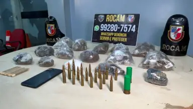 Suspeito tenta enganar policiais fingindo comprar jantar, mas acaba preso com drogas e munições em Manaus