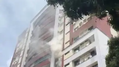 Apartamento é consumido por chamas em condomínio de luxo do Vieiralves em Manaus