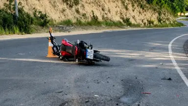 Idoso morre após perder controle de motocicleta e bater contra poste na AM-010, em Rio Preto da Eva