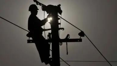 No auge do verão, Manaus terá bairros sem energia nesta quarta (12); veja onde