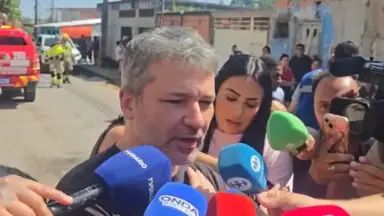 ‘O ventilador pegou fogo”, diz delegado após incêndio matar duas crianças dentro de casa em Manaus