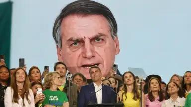 Petistas detonam decisão de Moraes que barrou filhos de visitar Bolsonaro no Dia dos Pais