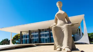 STF retoma julgamento que pode ampliar alcance da Lei Maria da Penha