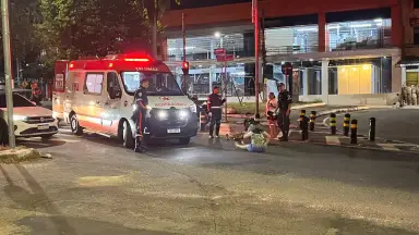 Segundo acidente na Avenida Rodrigo Otávio deixa casal de motociclistas ferido em Manaus