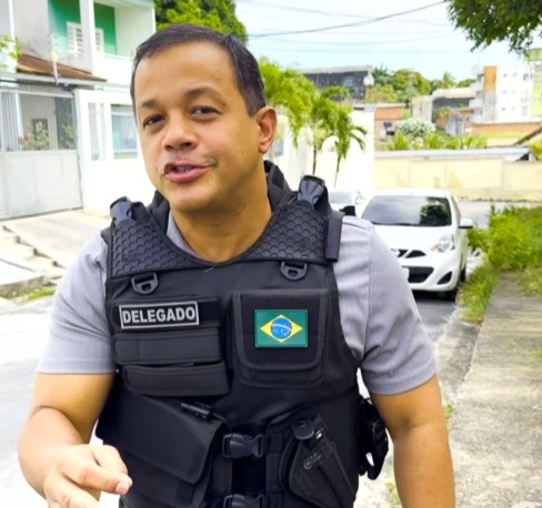 Candidato a vereador de direita em Manaus, delegado Pablo conta com apoio de Jair Bolsonaro