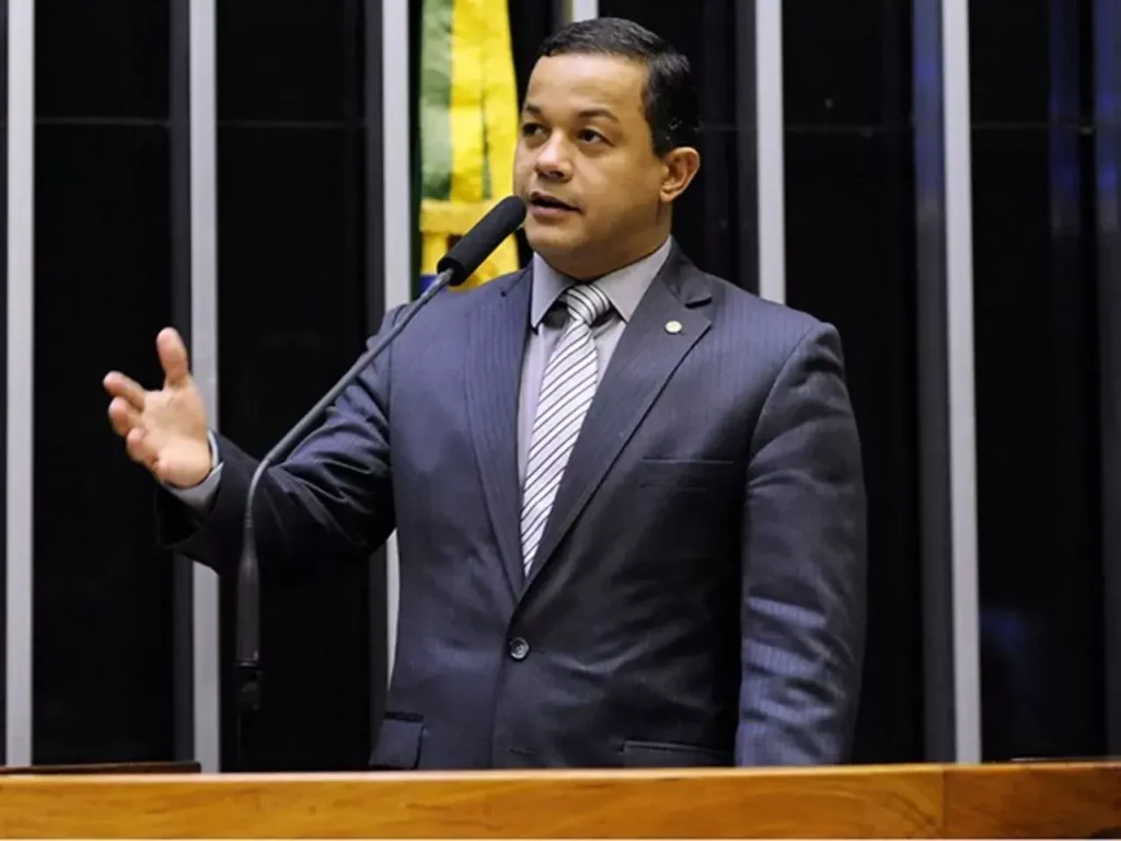 Delegado Pablo mostra para seus seguidores como o dinheiro público foi utilizado em seu mandato